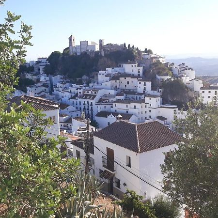 Castillo de Sabinillas Beautiful Apartment In Duquesa Suites And Gardens מראה חיצוני תמונה