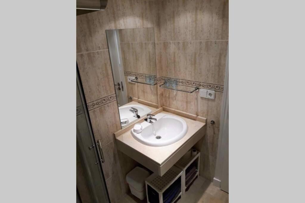 Castillo de Sabinillas Beautiful Apartment In Duquesa Suites And Gardens מראה חיצוני תמונה